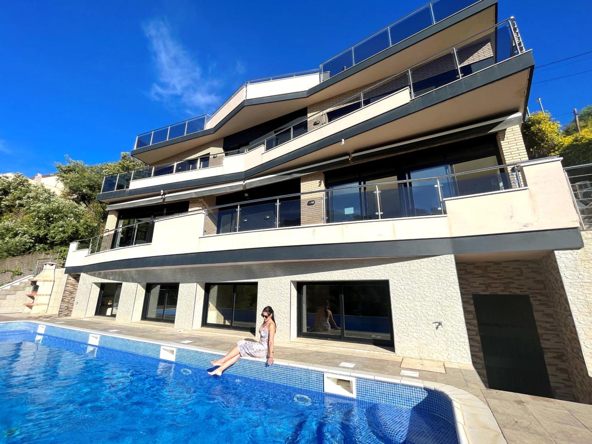 Villa De Lujo Con Vistas Al Mar Y Piscina Privada Santa Susanna Esterno foto